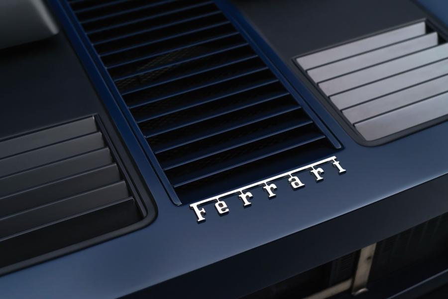 Детали экстерьера Ferrari 365 GT4 Berlinetta Boxer 1974 года  (WW) (фото 27 из 40)